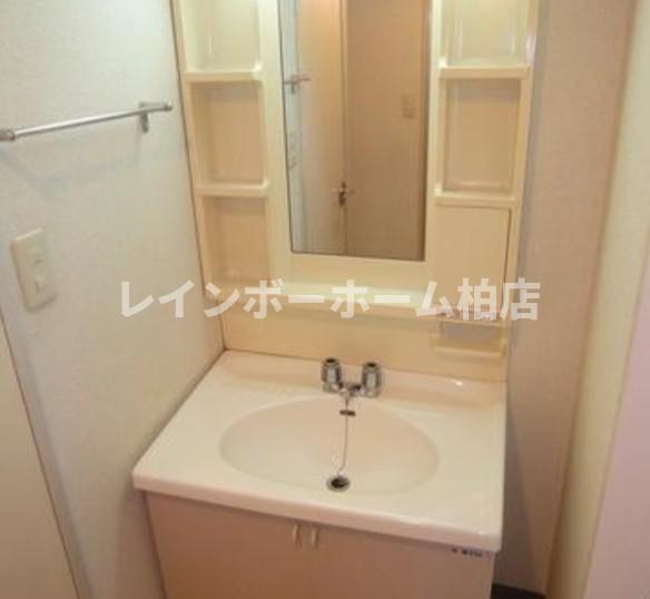 洗面設備　洗面所です