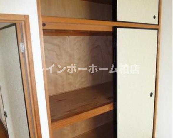 収納　たっぷりとした収納スペースです