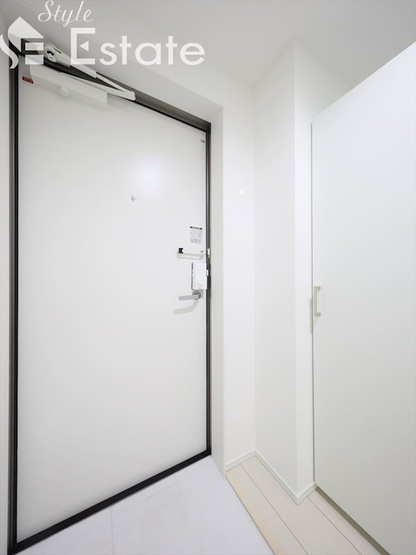 玄関　玄関スペース★シューズボックス付　他の部屋の写真