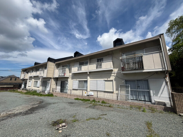 建物外観　ハイツタイプの物件です。
