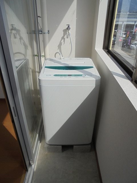 その他　写真は303号室です。(参考)