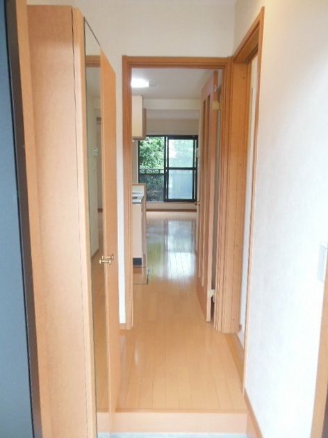 玄関　★玄関からの眺めです★