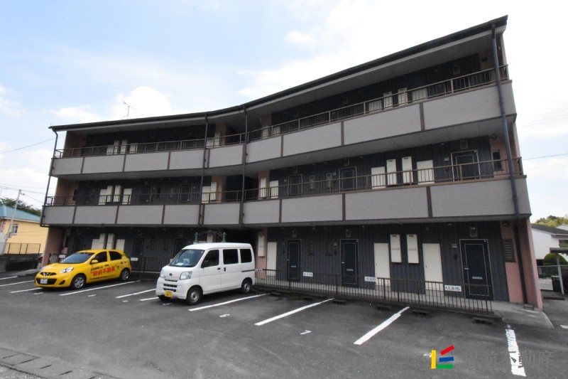 建物外観　閑静な住宅街