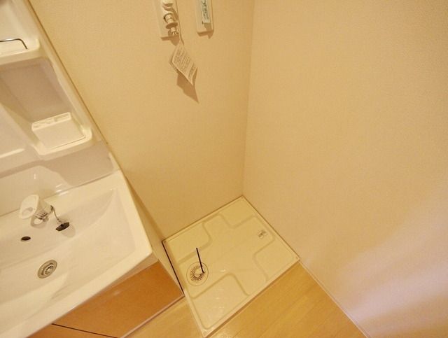 その他　室内洗濯機置場