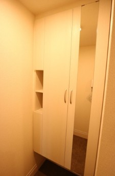 玄関　別号室の画像です。ご参考下さい