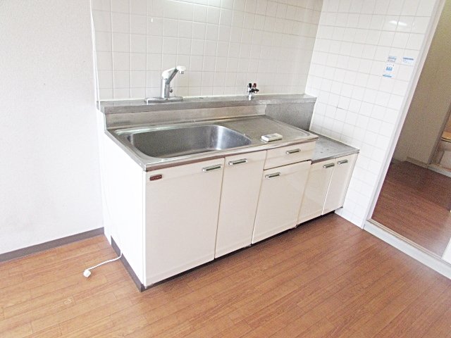 キッチン　※同建物の類似写真となります。