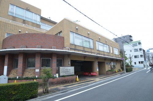 役所　仲町地域センター（役所）まで373m