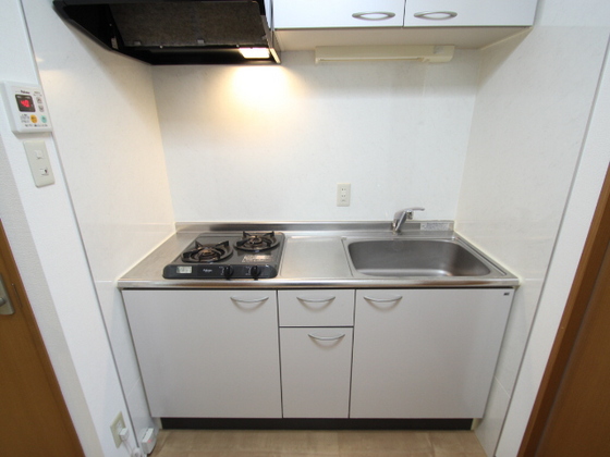 キッチン　※別部屋の写真です