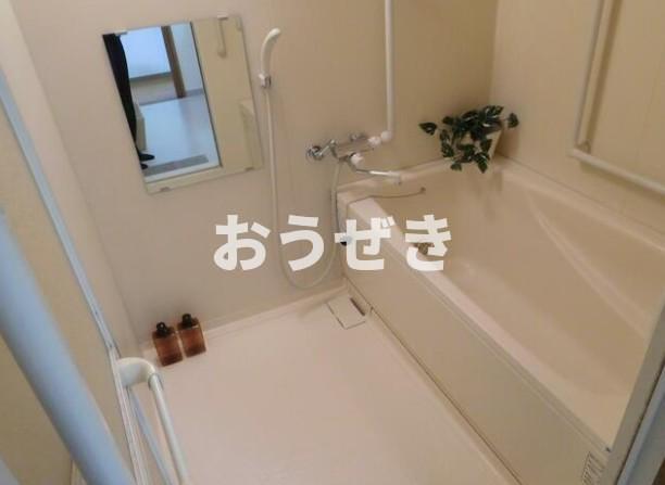 バス・シャワールーム　※同仕様参考写真