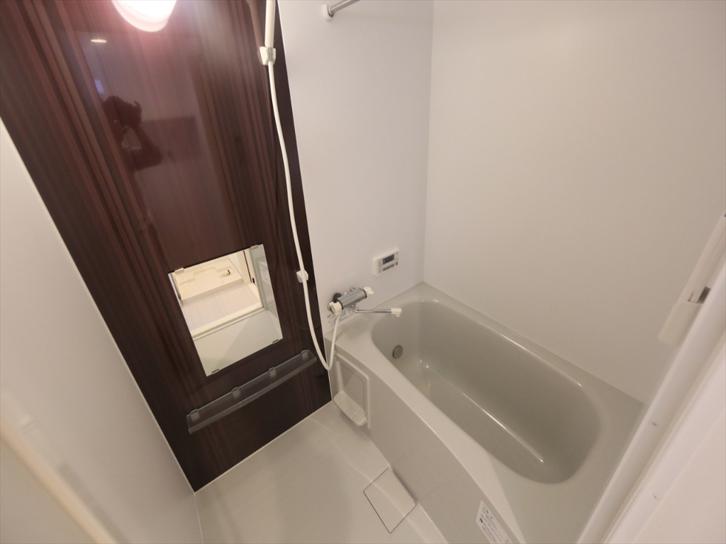 バス・シャワールーム　追い焚き　浴室暖房乾燥機付バス