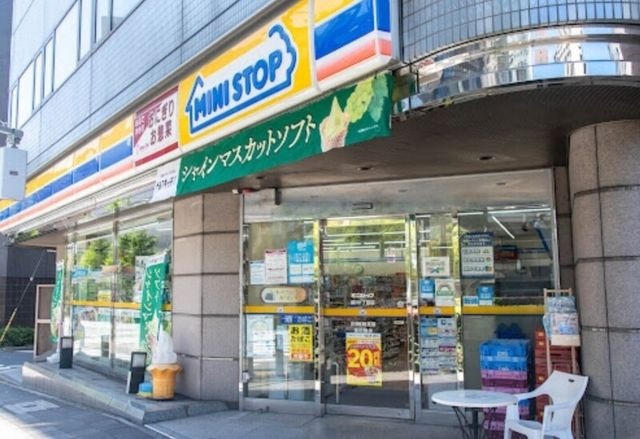 コンビニ　ミニストップ新川1丁目店（コンビニ）まで163m
