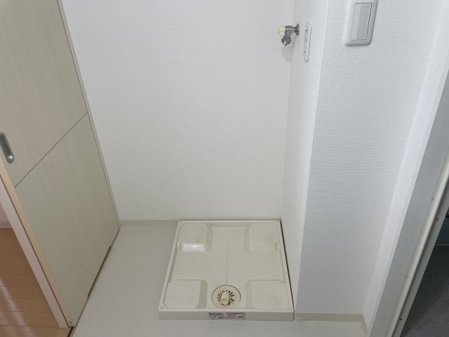 洗面設備　同じ間取りの別の部屋写真です
