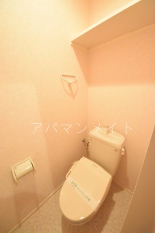 トイレ　落ち着いたトイレです