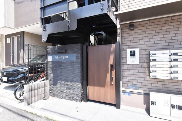 エントランス