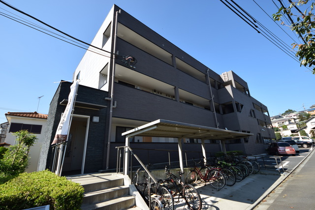 建物外観　★しっかんりとしたマンションですよ★