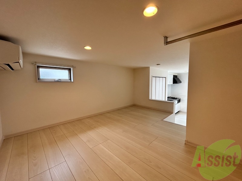 その他部屋・スペース　寝室は広々とした、ロフトをご利用頂けます。