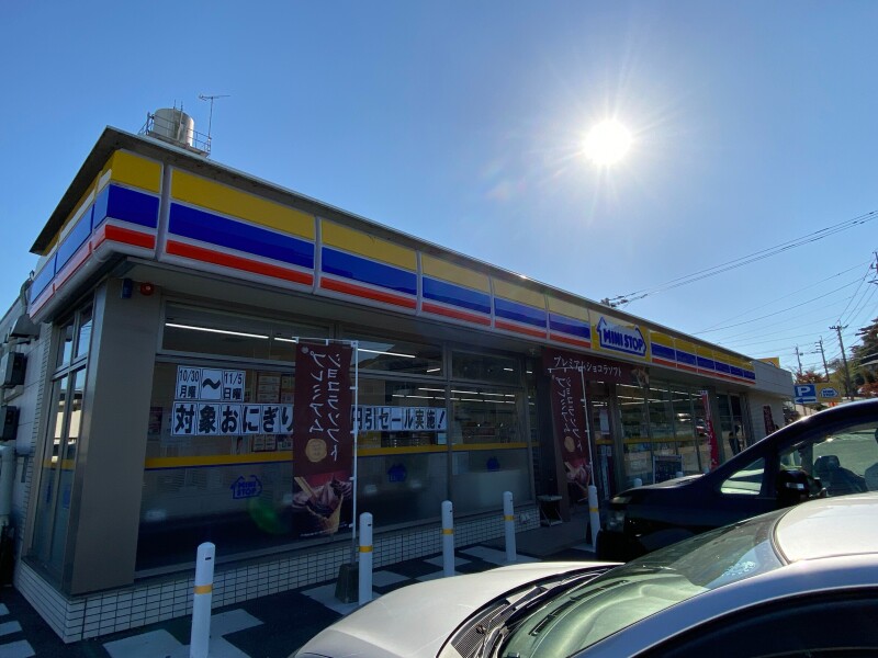 コンビニ　ミニストップ糸島篠原西店（コンビニ）まで378m