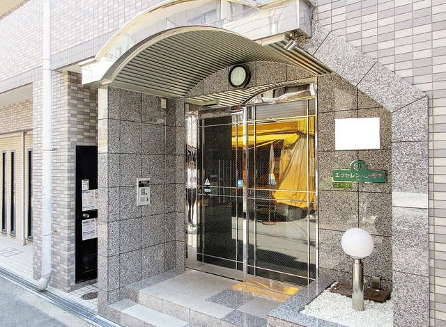 エントランス　エントランス