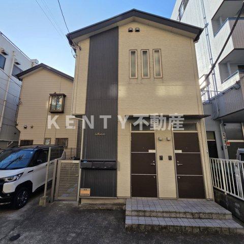 建物外観　外観は落ち着いています
