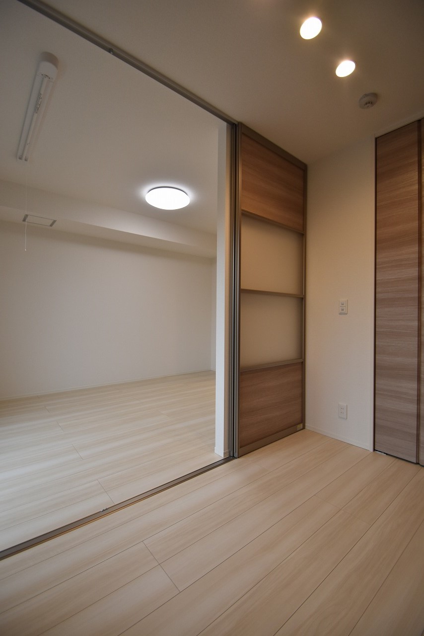 その他部屋・スペース　【Ｄ－ｒｏｏｍ南小路】南向き洋室