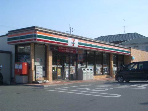 コンビニ　セブンイレブン 春日白水ヶ丘店（コンビニ）まで97m