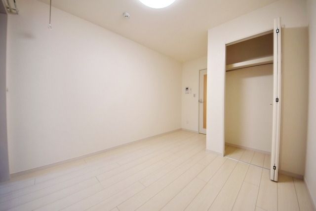 その他部屋・スペース　★洋室別角度からの写真です★