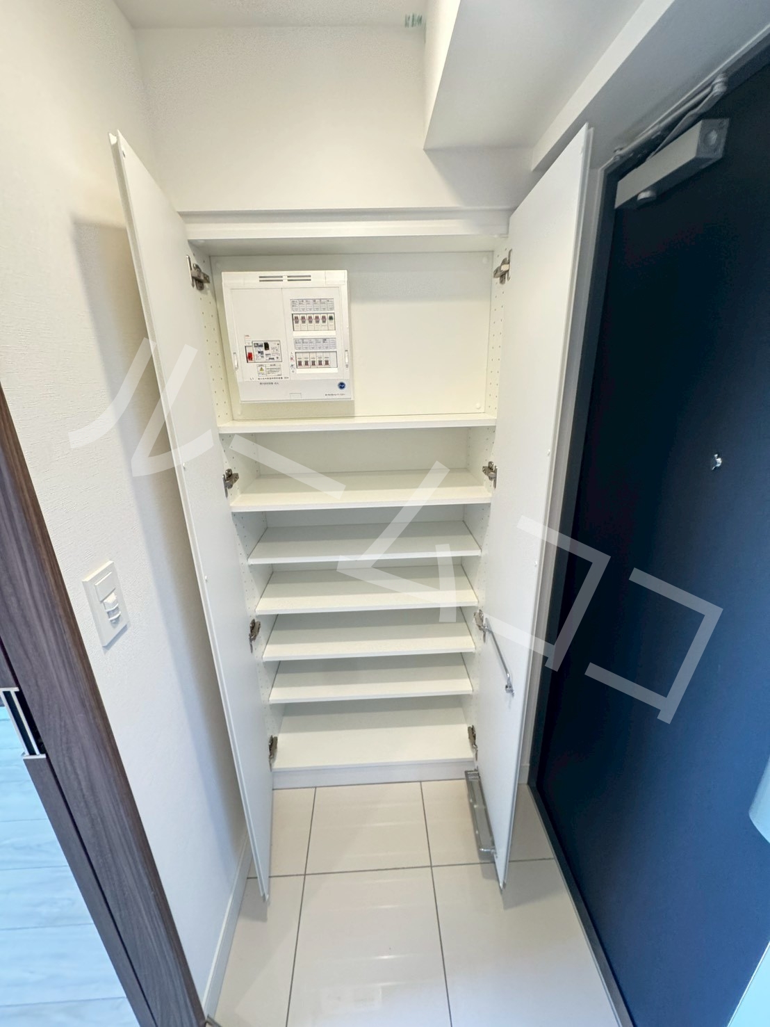玄関　別部屋参考写真