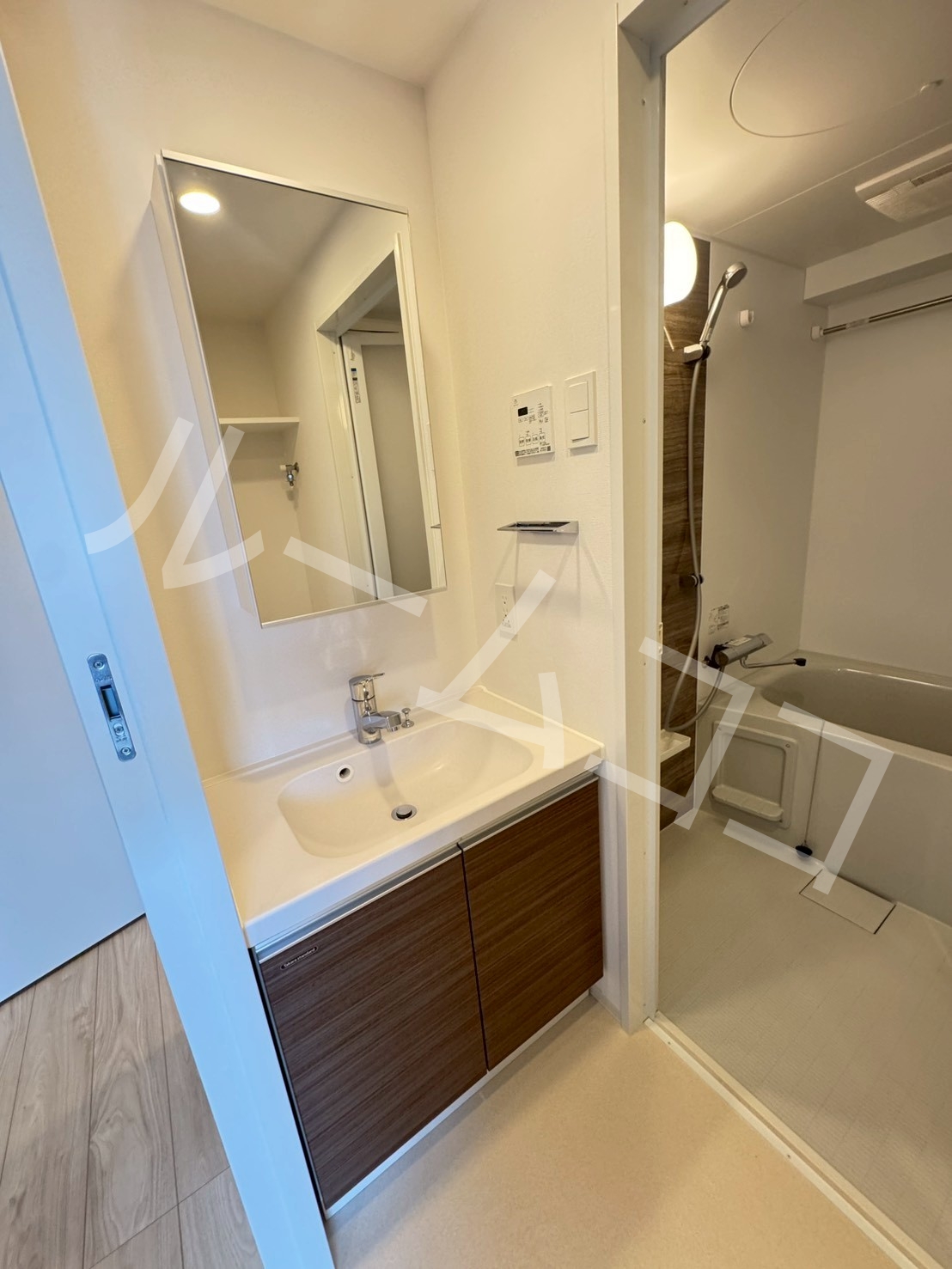 洗面設備　別部屋参考写真