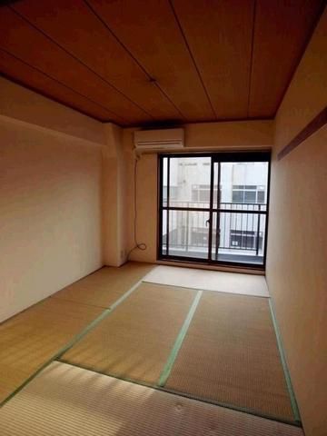居室・リビング　落ち着ける和室のお部屋