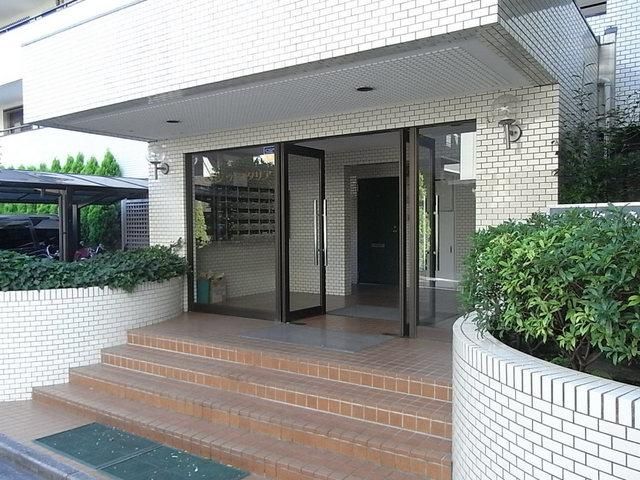 エントランス　きれいなエントランス