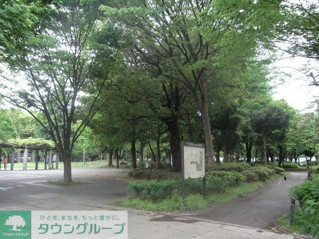 公園　戸山公園（公園）まで890m