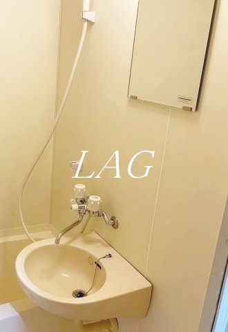 洗面設備　洗面台です。
