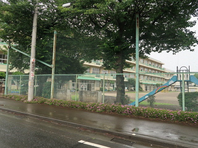 小学校　所沢市立柳瀬小学校（小学校）まで600m