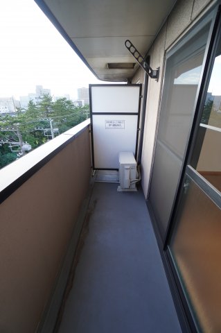 バルコニー　※同物件・同タイプの写真です。