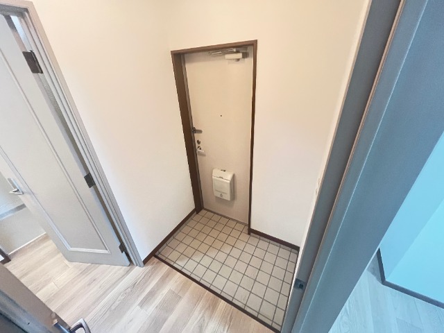 アーバンステージ生瀬の玄関写真
