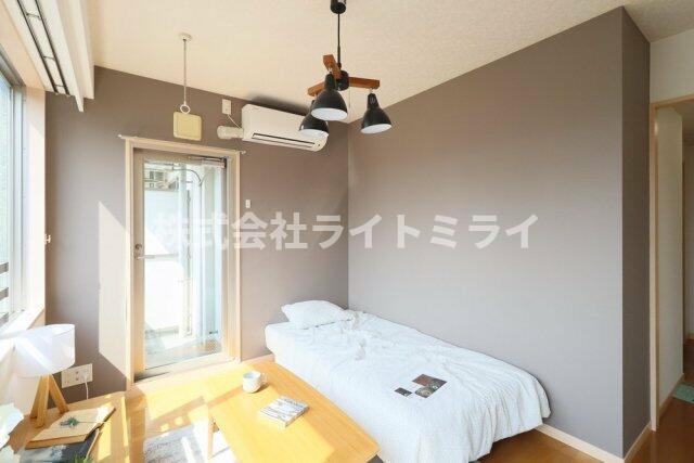 洗面設備　家具 小物はイメージです?