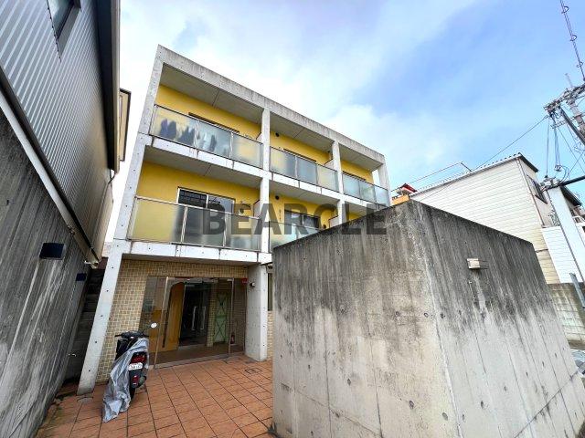 建物外観　落ち着いた雰囲気の外観です