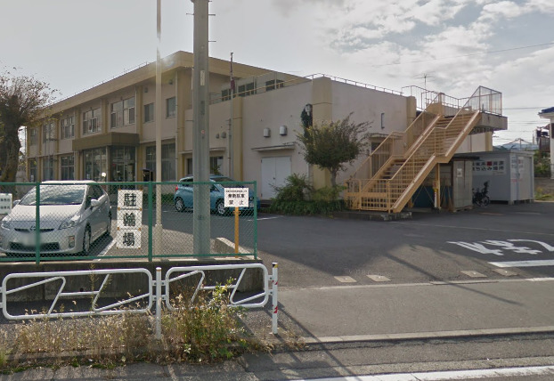 役所　八王子市 市民部元八王子事務所（役所）まで743m