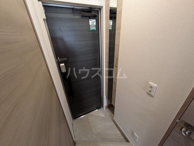 セレスティア西亀有の玄関写真