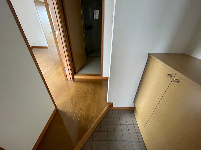 玄関　別部屋参照