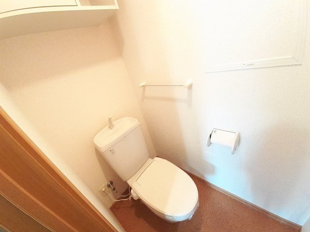 トイレ　ゆったりとした空間のトイレです