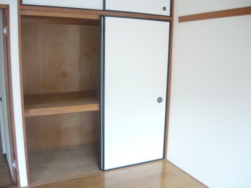 収納　図面と現状に相違がある場合には現状を優先