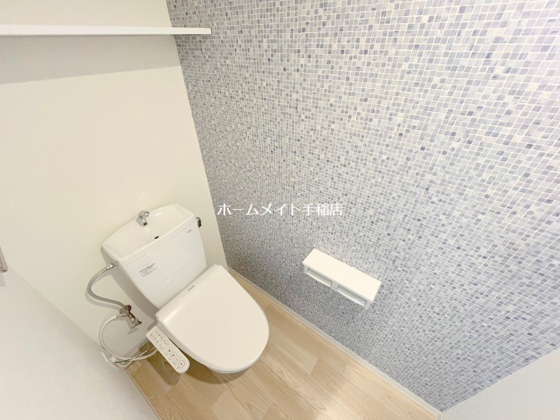 トイレ　ウォシュレット付きで快適な環境です♪