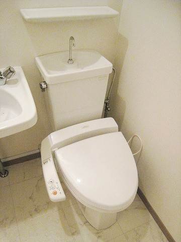 トイレ　トイレはもちろんウォシュレット