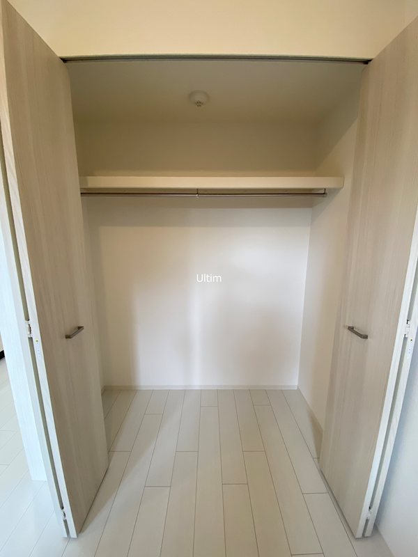 収納　違うお部屋の写真ですが参考までに