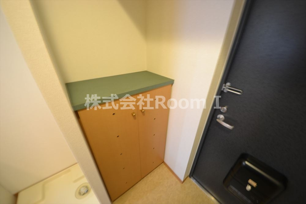 玄関　落ち着いた玄関です