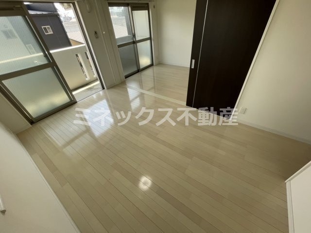 トイレ　同タイプのお部屋の写真。現況を優先します。