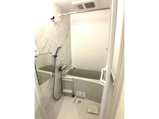 バス・シャワールーム　※別部屋写真
