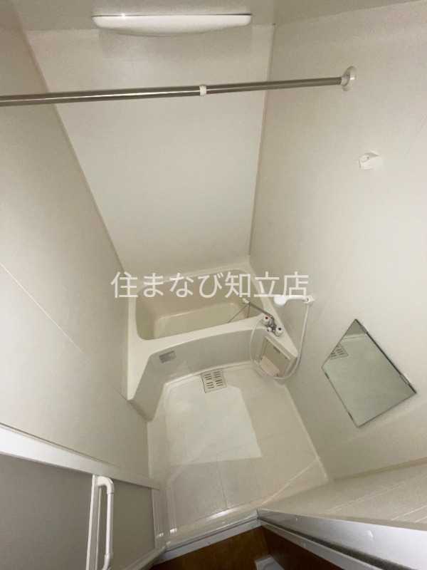バス・シャワールーム　同型別部屋写真