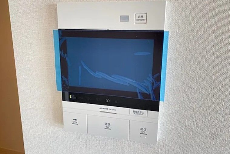 セキュリティ　☆モニター付きインターホン☆